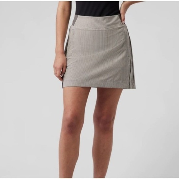 Athleta Pants - Athleta Brooklyn Textured Skort Athleisure Active Wear UPF City Stripe Size‎ 6